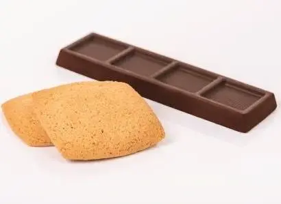 042325BiscuitsandDarkChocolateCrunchLQ 042325BiscuitsandDarkChocolateCrunchLQ